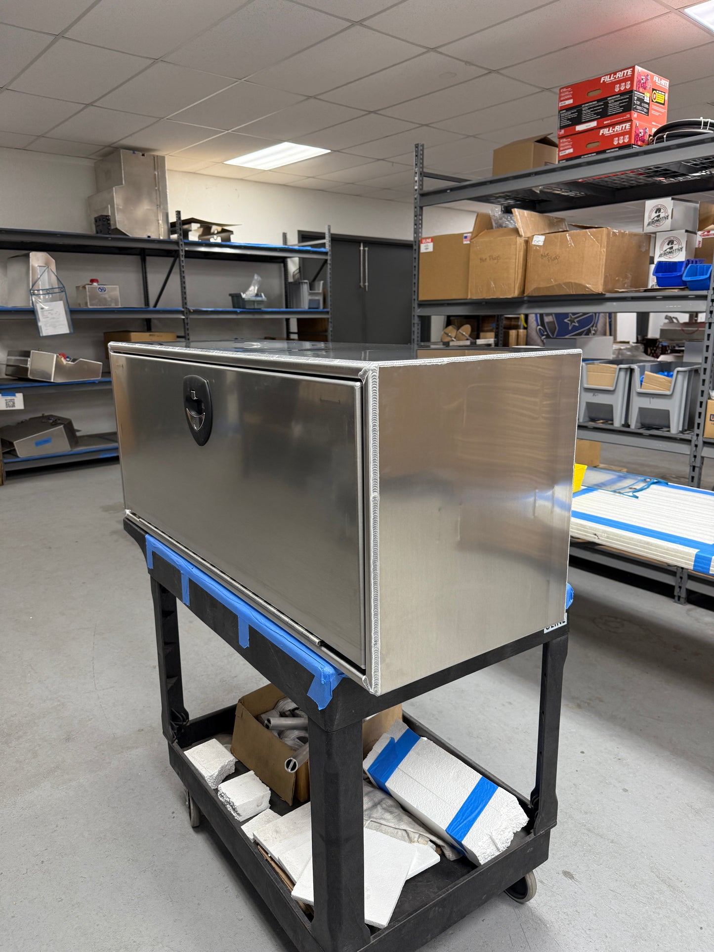 Boyd 2918 SERIES 48 X 18 X 20 ALUMINUM SIDE MOUNT TRUCK BOX
