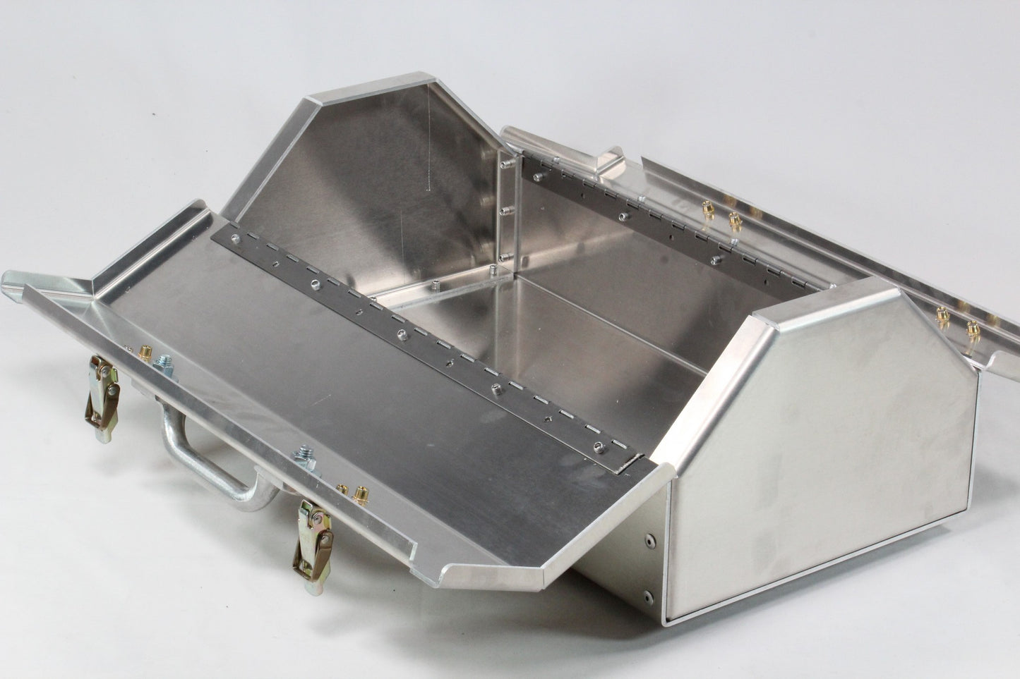 Boyd 26 Series Flop Top Hand Carry Aluminum Tool Box