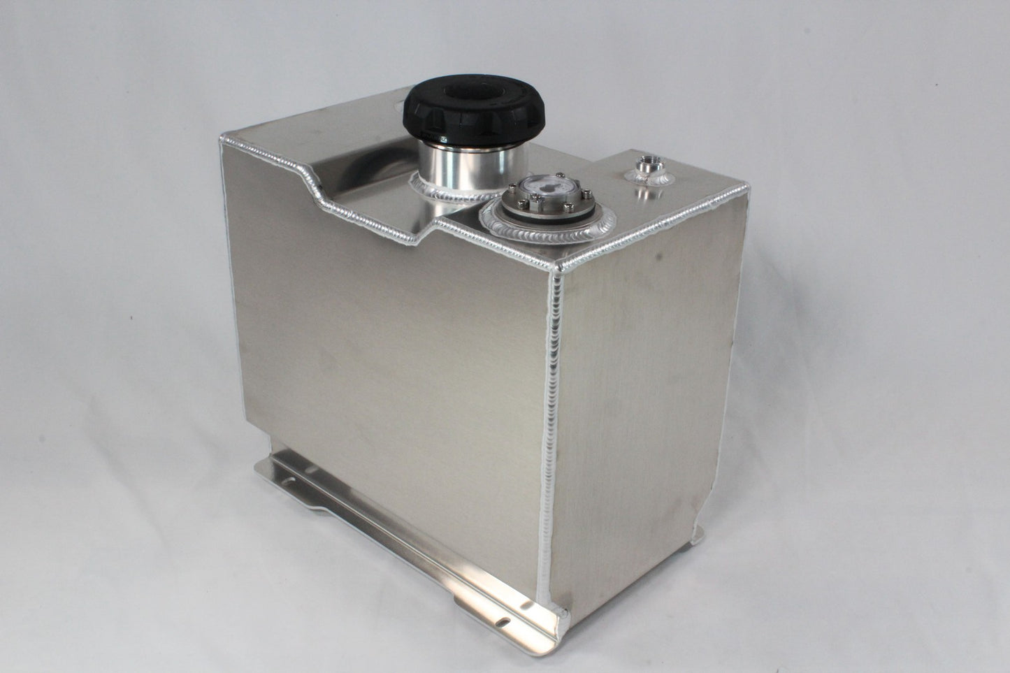 6 Gallon 15 x 9 Aluminum Tank