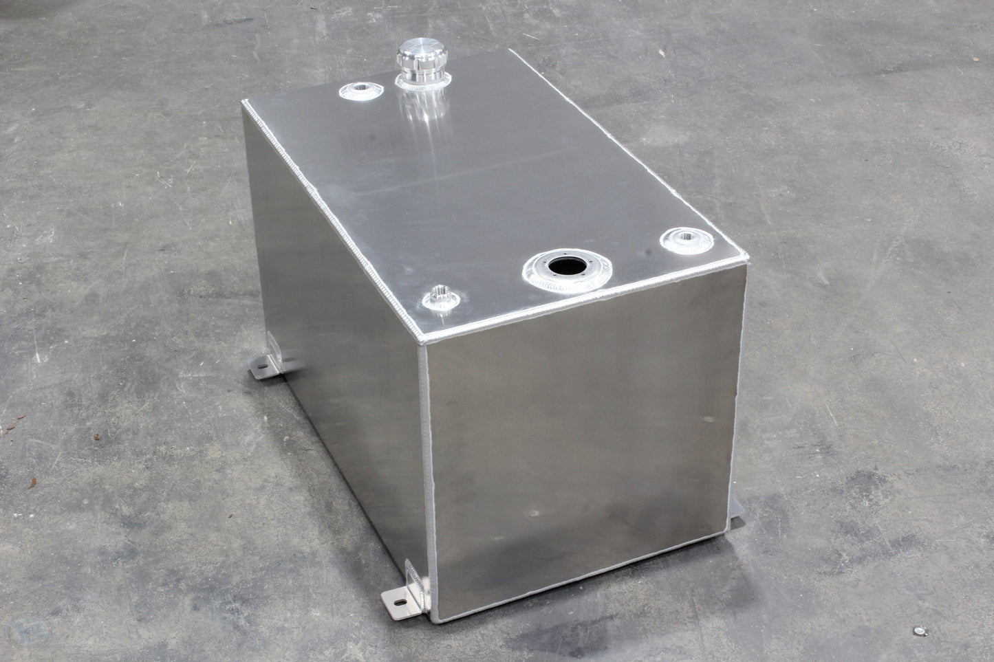 26 Gallon 26x16x16 Aluminum Tank