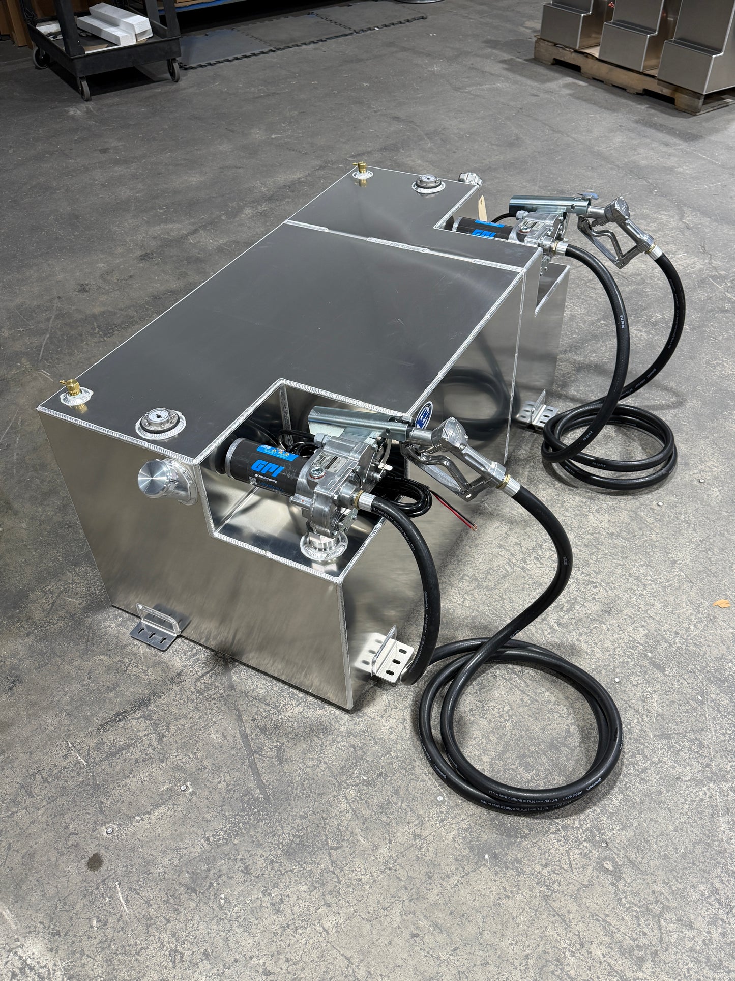 70/30 100 Gallon Aluminum Split Tank 51 x 26 x 23 W GPI Pumps Included