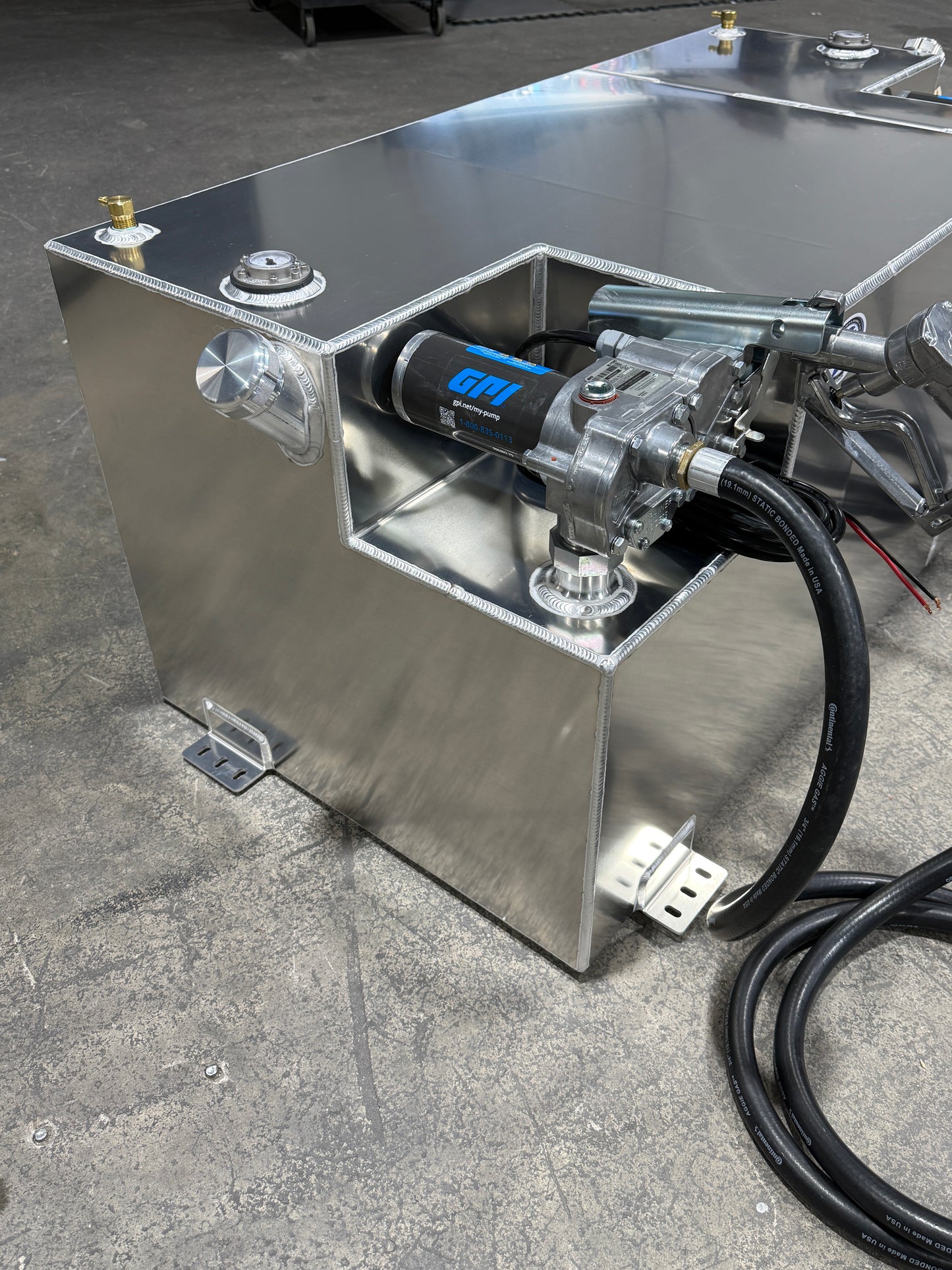 70/30 100 Gallon Aluminum Split Tank 51 x 26 x 23 W GPI Pumps Included