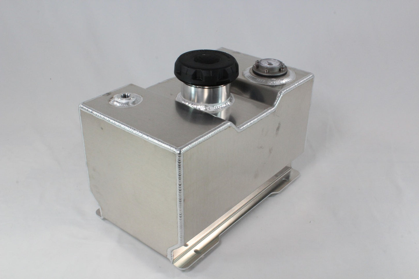 4 Gallon 15 x 9 Aluminum Tank