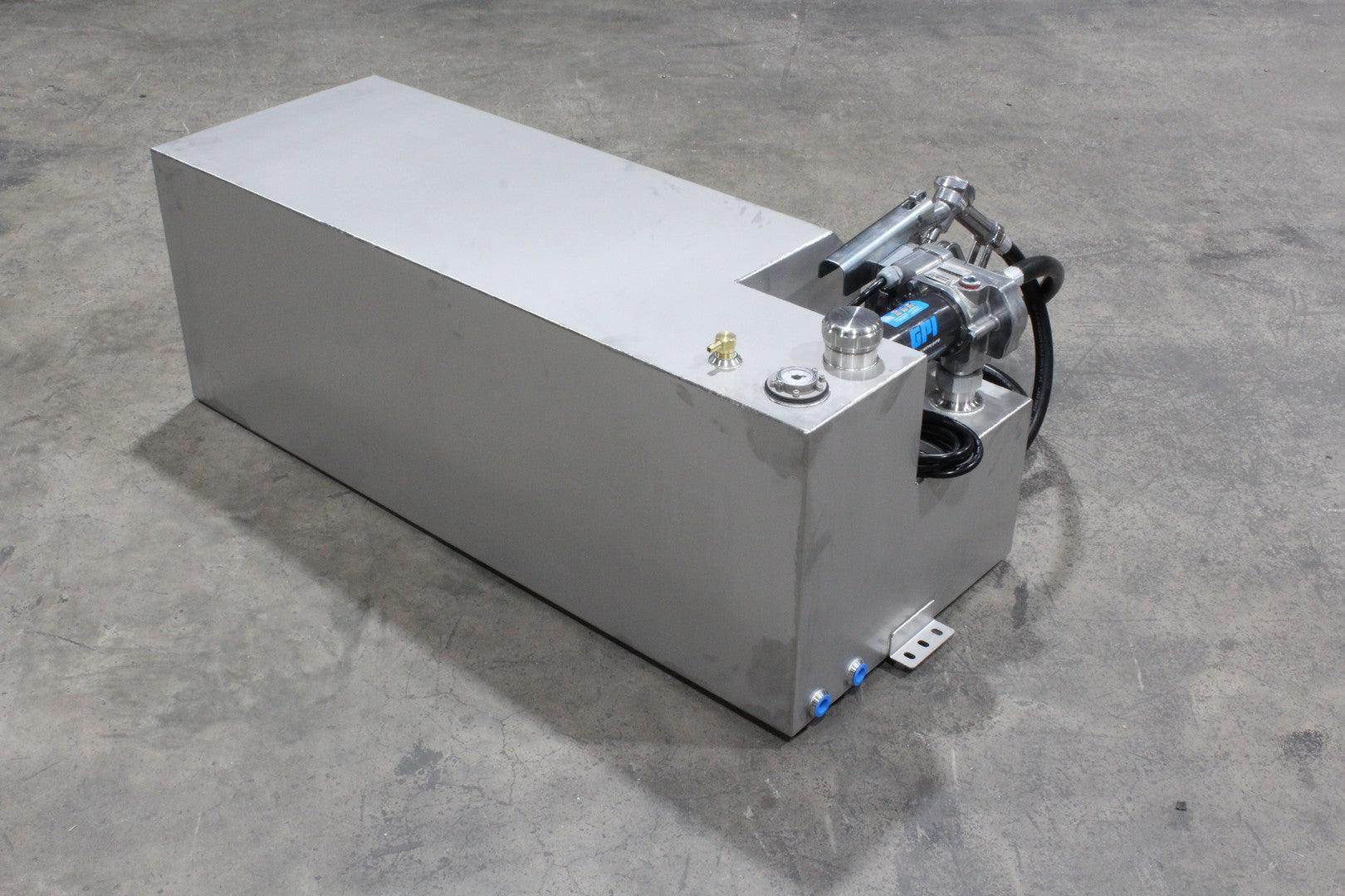 Stainless Steel 60 Gallon 48x20x17 Tank W Pump – Boyd Welding LLC