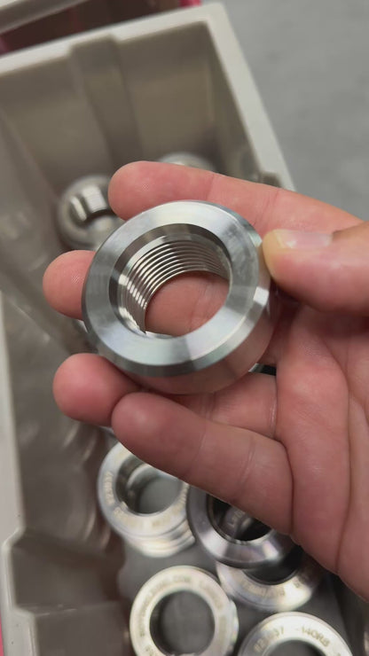 Stainless Steel SAE O-Ring Female Weld Fitting